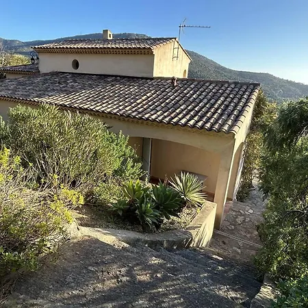 Holiday home Maison Calme 4 Pieces, 3 Chambres, Vue Mer, - Fr-1-251-849 Bormes-les-Mimosas